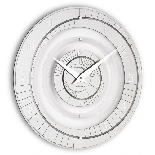Designové nástěnné hodiny I222M IncantesimoDesign 45cm
Kliknutím zobrazíte detail obrázku.
